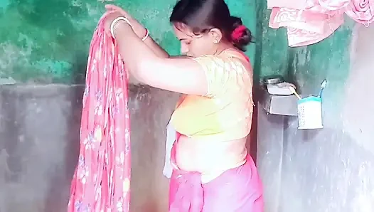 Ich mockte das Haus, ich war auf dem Chef und mein Rücken verletzte sich sehr, Sir, es fühlte sich jetzt sehr gut an.