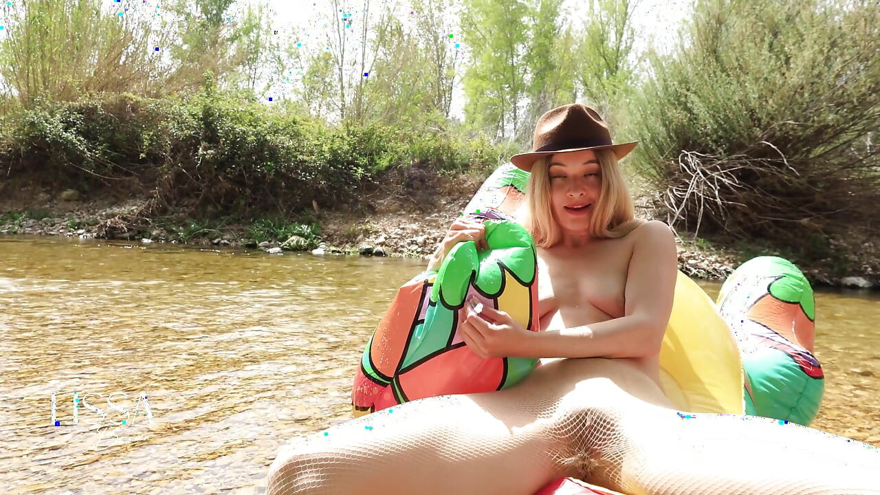 Double Deflation Double Masturbation Outdoors