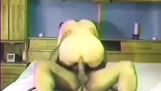 Kami semua tentang permainan cuckold milf cuckold: teman-temanku dan aku adalah swinger hardcore dan ingin bertemu