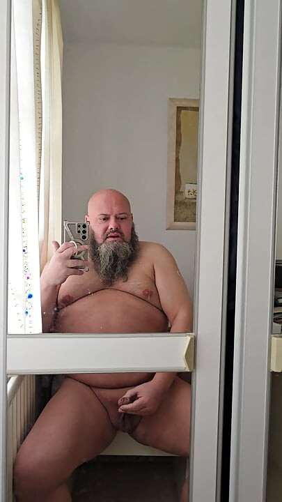 Seated Mirror Masturbation