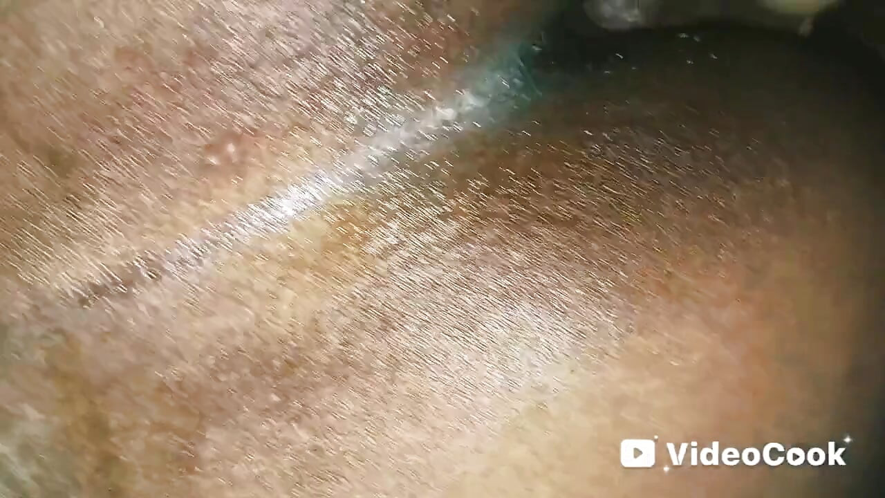 Tauchgang in die muschi (ebenholz doggystyle pOV)