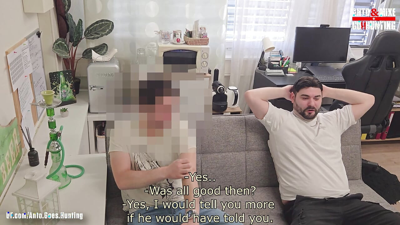 若い男の配管工は、私が彼をしゃぶった後、私を犯し、彼は私に彼に射精させました