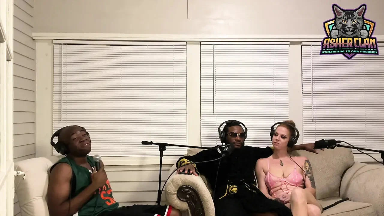 The Fox and the Hounds – Foxi Vixen Joins Mrflourish and Guys for Some Wild Adult Talk Podcast