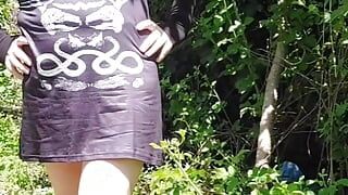 CUMSHOT IN THE GARDEN BIG COCK HOT BIG LOAD OF CUM SEXY MODEL LADYBOY IN OUTDOORS WHEN MY FRIEND WATCHES ME