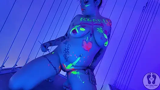 Striptis Twerk Avatar Efek Cahaya Rgb Body Painting 4k
