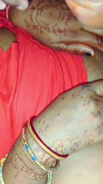 Epic moment from "Bhabhi ne bhaiya ka kala lund chuss ke chut me land dal liya.indian desi bolwjob sexy video.big boobs wali aunty ko unkal ne raa"