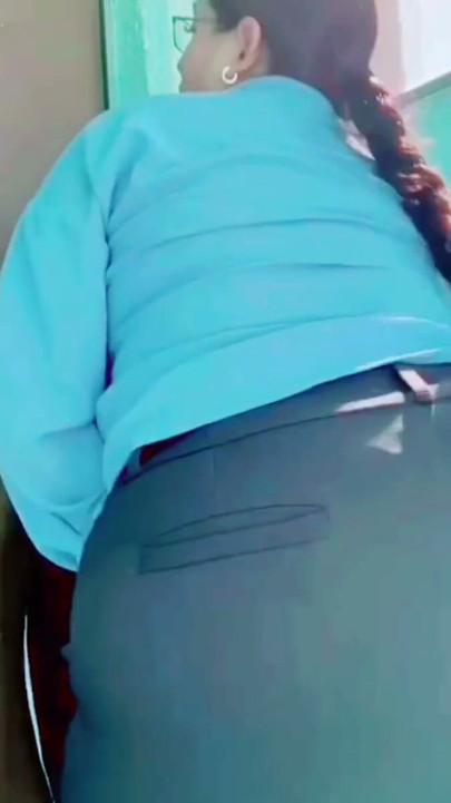 Mexican big ass hot secretary takes off all her clothes in her office bathroom during lunch time | Clip 1