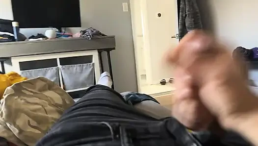 Solo Euro Kanadalı hunk mastürbasyon derlemesi