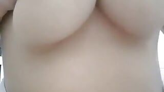 See How My Tits Bounce