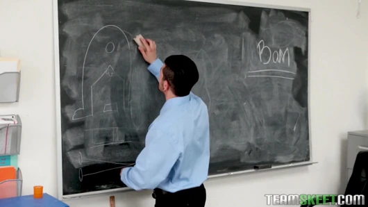 Blonde student pays back her teacher with blowjob