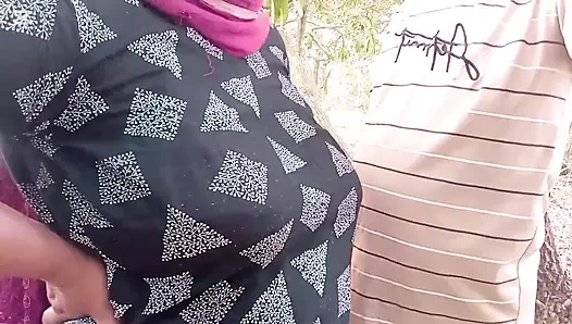 draußen sexvideo mit jüngerem stiefbruer und stiefschwester.