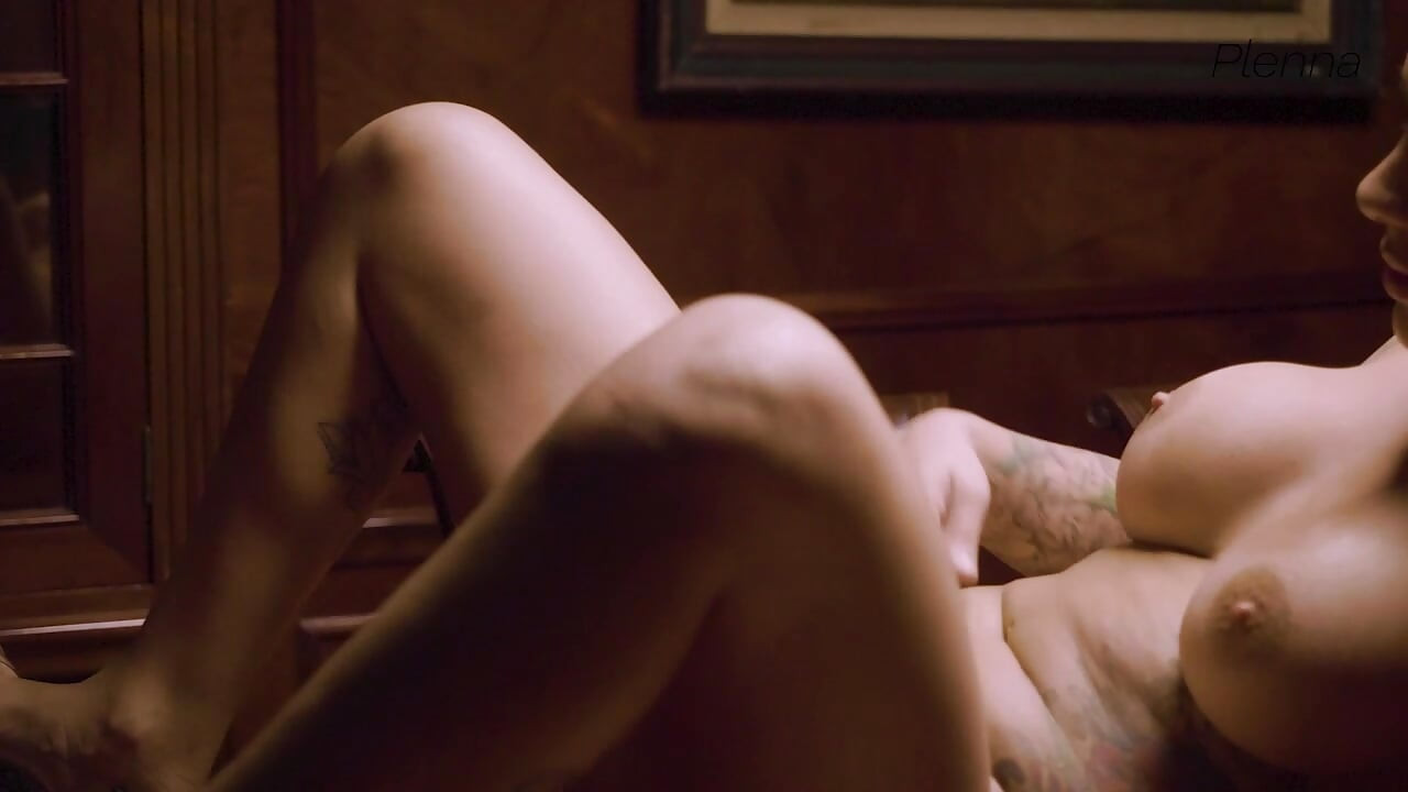 Assault and Desire The Temptation of the brunette Barbara Alves riding and cumming on Oscar Luz