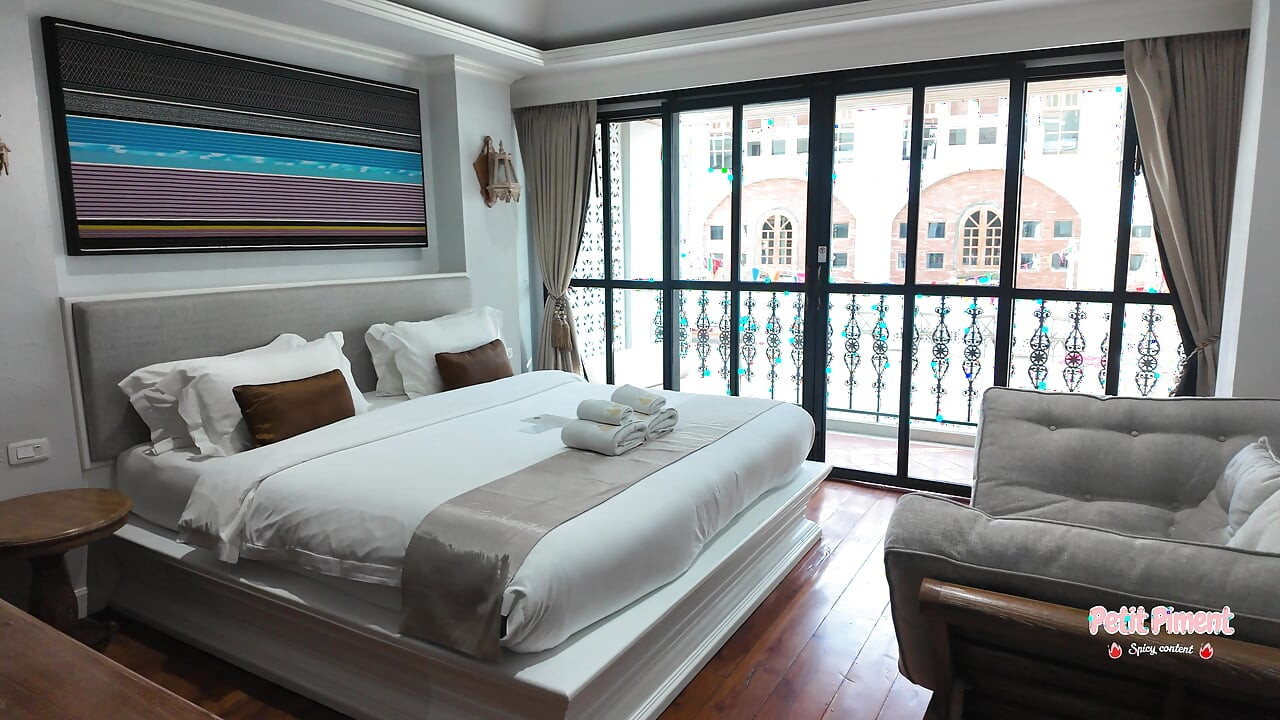 Gâtul Adânc la Hotel din Thailanda I Cuplu, Francez, Amator