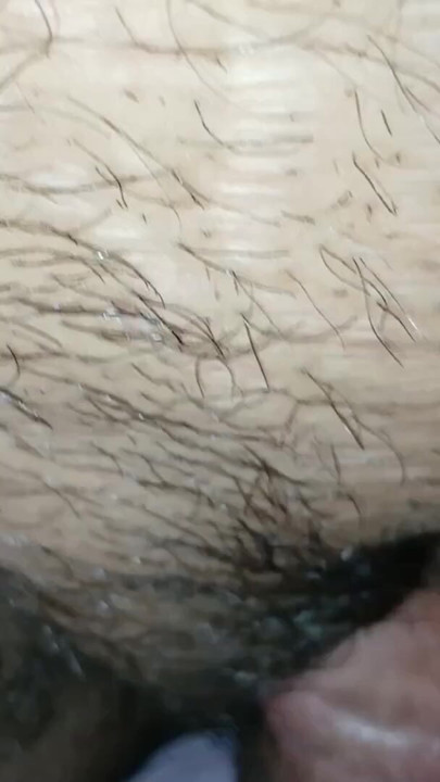 夜间射在我年轻好朋友的紧致阴户里 | 短片 2