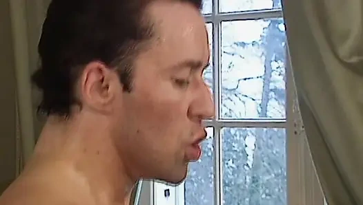 Первоклассные немецкие крошки скачут на в горячем анальном групповом экшене