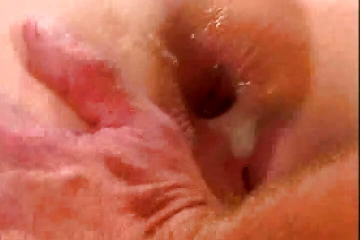 Wild blonde whore anally drilled and creampied in threesome