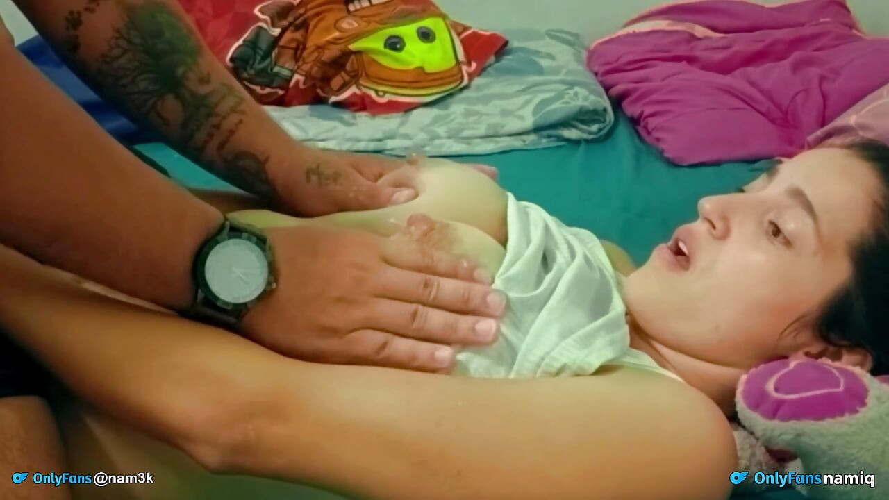 牛奶和母乳真好吃