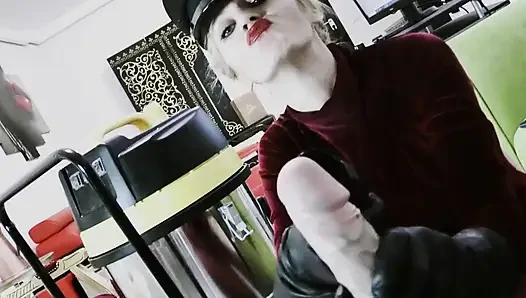 Сначала сперма, затем жизненная жидкость