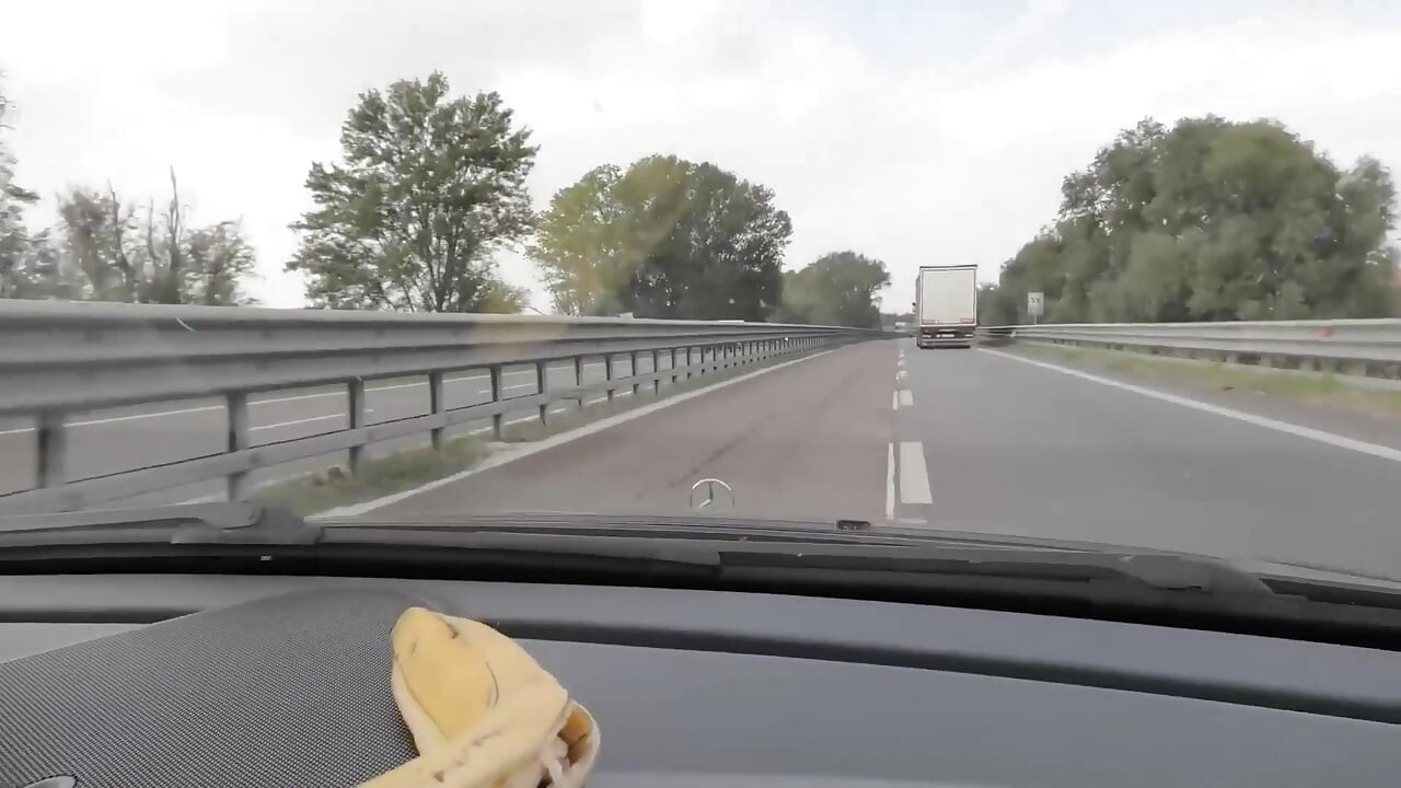 Heiße Gruppenszenen Mit Maske Und Netz