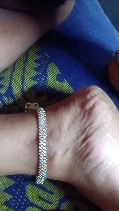 Sıcak Hint Desi Bhabhi Devar hardcore tarzı seks videosu