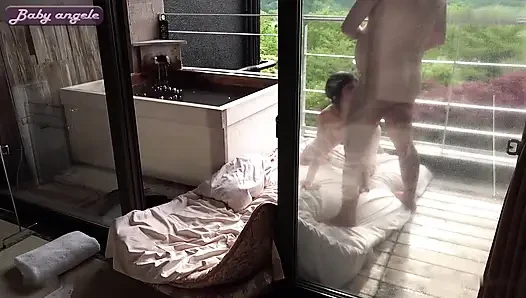 Горячая весна и побег - с утра до ночи в длительном частном побеге