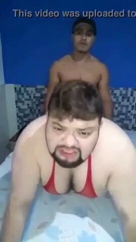 Gay follado por macho dominante