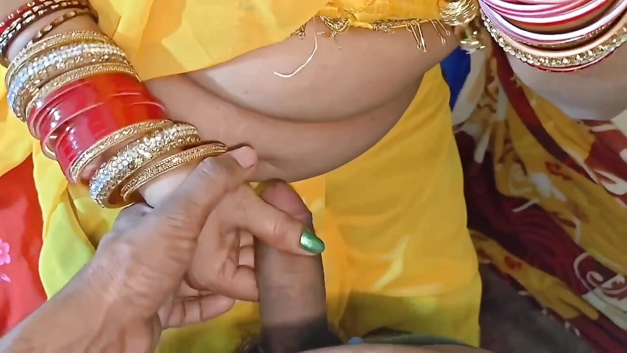 인도 하드코어 MMS에 의해 섹스하는 아름다운 핫 18 플러스 의붓여동생, 인도 인도 인도 마을 귀여운 18 플러스 소녀 힌디어 섹스