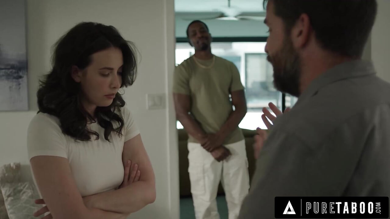 PURE TABOO sau sinh Casey Calvert đồng ý để một người lạ sử dụng cơ thể của cô ấy sau nhiều tháng không mong muốn