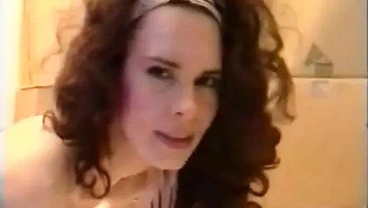 Ateşli bir üçlü grup seksle biten bir taksi yolculuğu