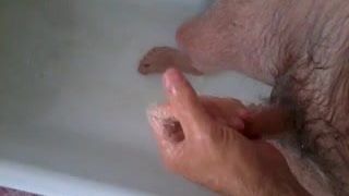 Wichsen in der Dusche