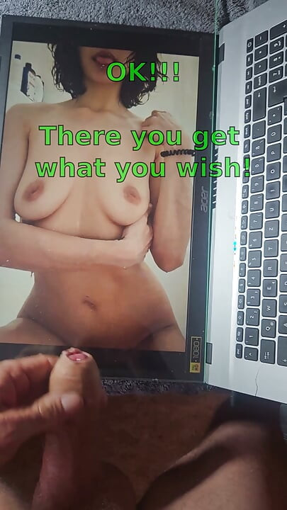 Cum tribute for itsmal_agan (covering her in my cum)