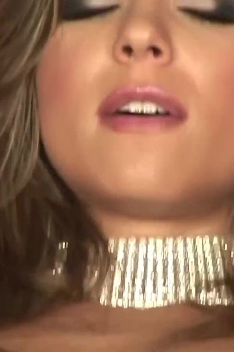 Wonderful babe in sexy stockings is toying her wet twat