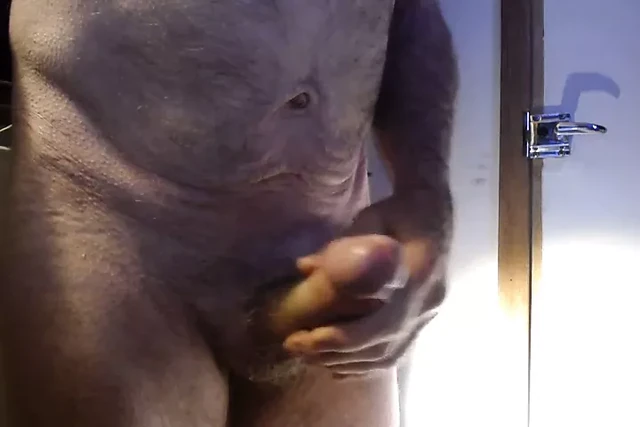 older guy wanks