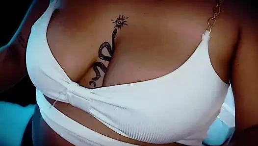 SOUTH Merican GOOONIE roOM cummy Bär