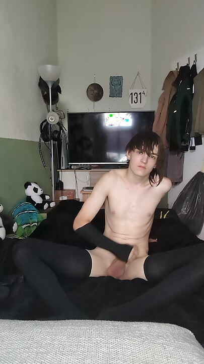 yet anohter masturbation vid