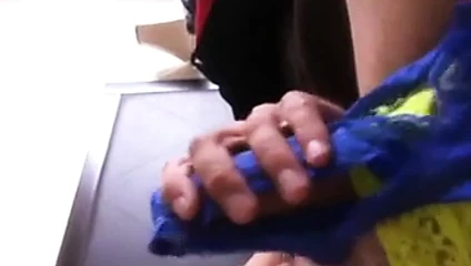 Renkli külot boşalması