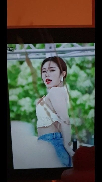 Mamamoo Wheein (Cum Tribute) #1