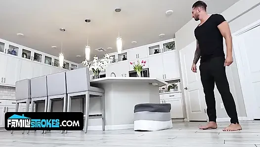 Busty Brunette Stepsister Vanessa Moon Takes Facial From Horny Stepbro