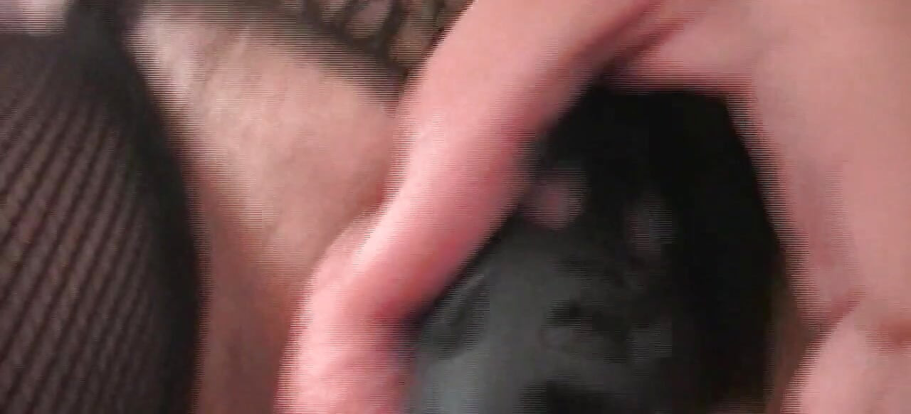 I fuck my ass in chastity and cum in freedom