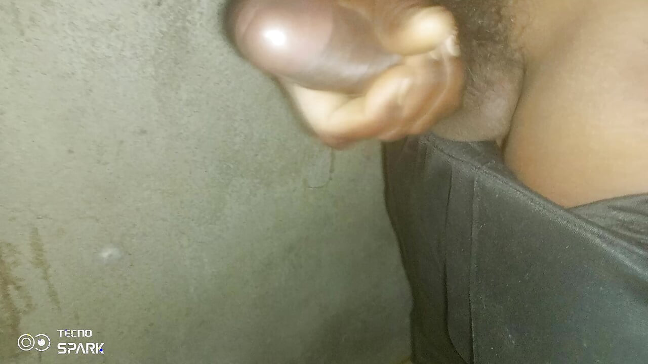 Pados ki ladki ko dekh kar sexygirl9797 bhartiya desi lund  hilaya hanjob