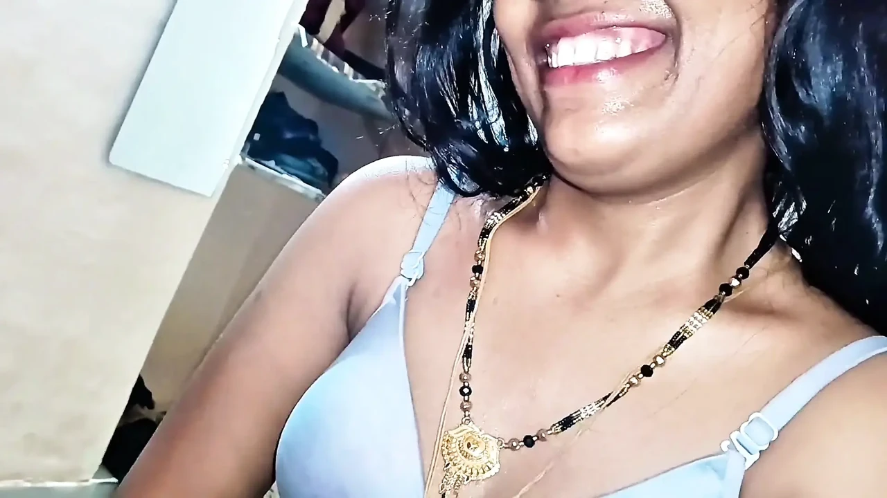 Hot and Beautiful Indian Wife Having Romantic Sex with Hasbend