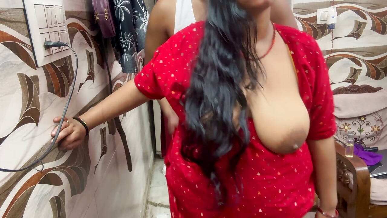 Hot stepsister hard fucked by stepbrother - full nude taboo sex.