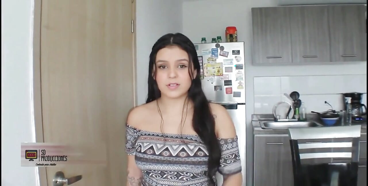 Przyrodnia siostra lepiej przestań drażnić mnie, ponieważ skończysz z moim kutasem w twojej cipce