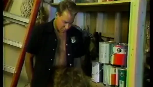 Big dick guy loves getting sucked by gorgeous brunette before fucking her pussy