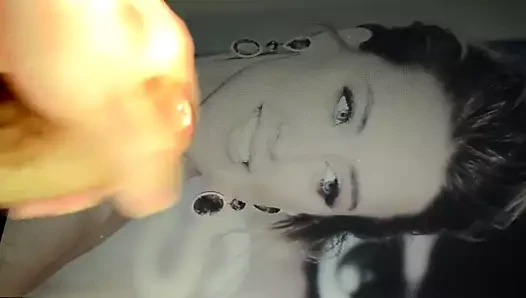 Amber üzerinde cumming duydum tekrar