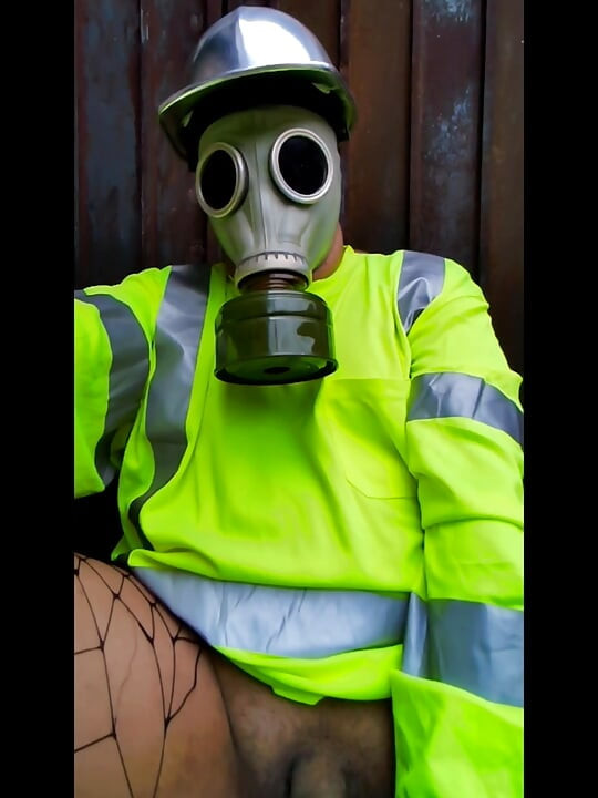 Hombres de construcción con fetiche extremo consolador