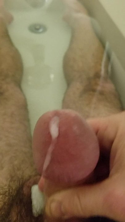 Me cumming in bathtub