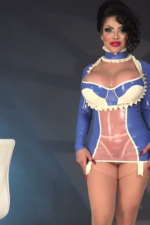 Curvy in Blue Latex