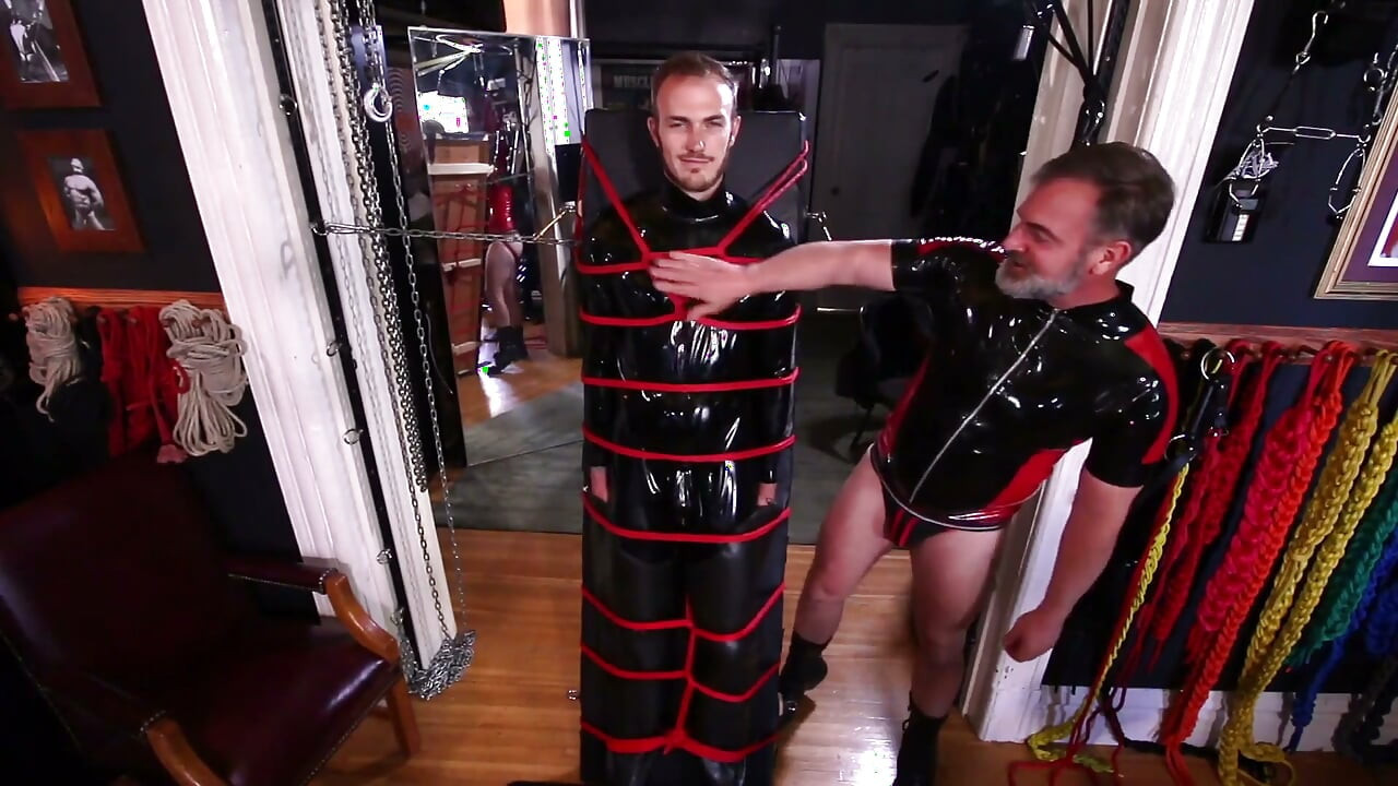 Latex Edging with Kris and Pup Amp