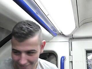 Homo in de trein
